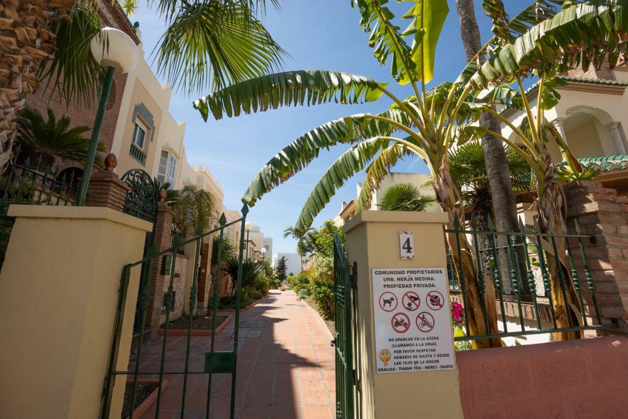 Apartamento Nerja Medina Exterior foto